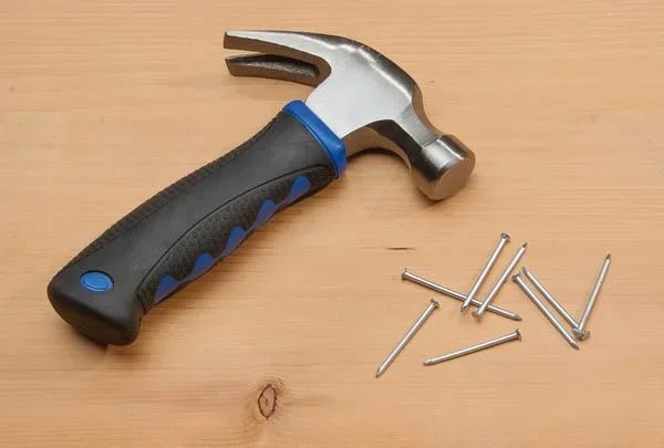 Mini claw hammer