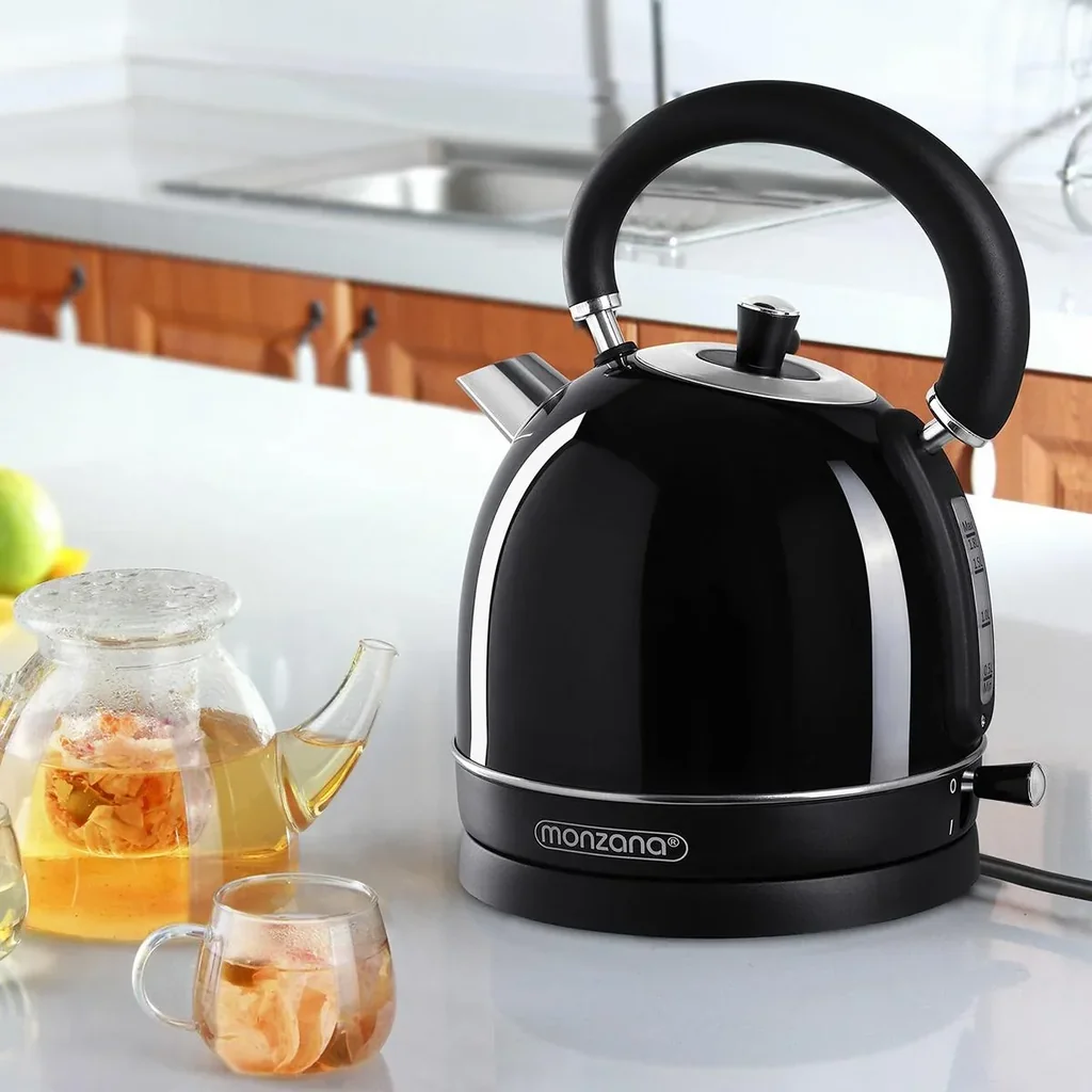 Retro kettle - black