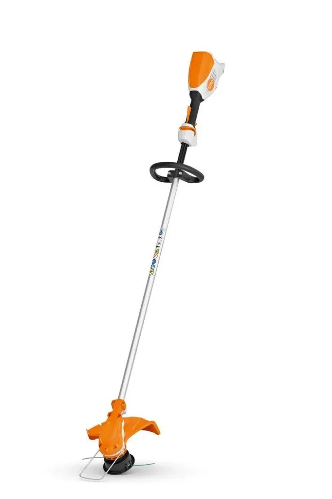 Cordless brush cutter FSA 60 R in a set with 2 x AK 20 batteries and standard charger AL 101