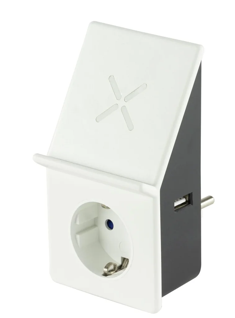USB charging adapter as intermediate plug with wireless and USB charging function