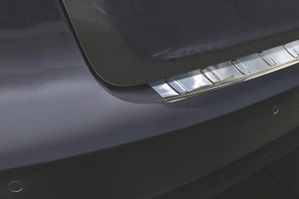 Loading sill protection for Audi A4 B8 Avant, built from 2012 to 07.2015
