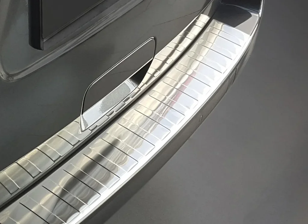 Stainless steel loading sill protection for Citroen Space Tourer - built in 2016 >