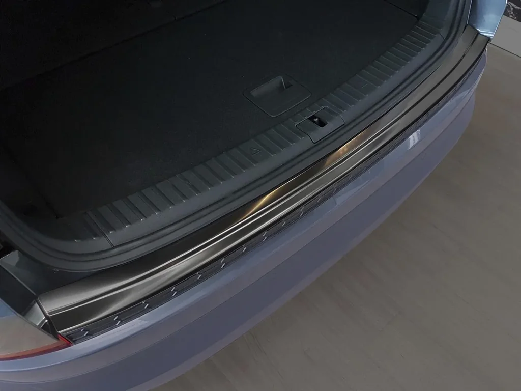 Stainless steel loading sill protector for Skoda Kodiaq Crossover - graphite / black, built from 2016>