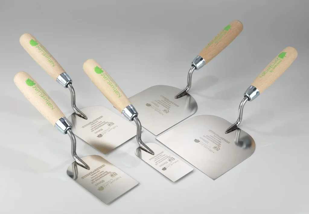 Plasterer's spatula 100mm, stainless steel, natural wood handle