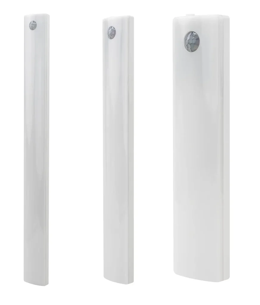 Light bar (S) with motion detector and battery