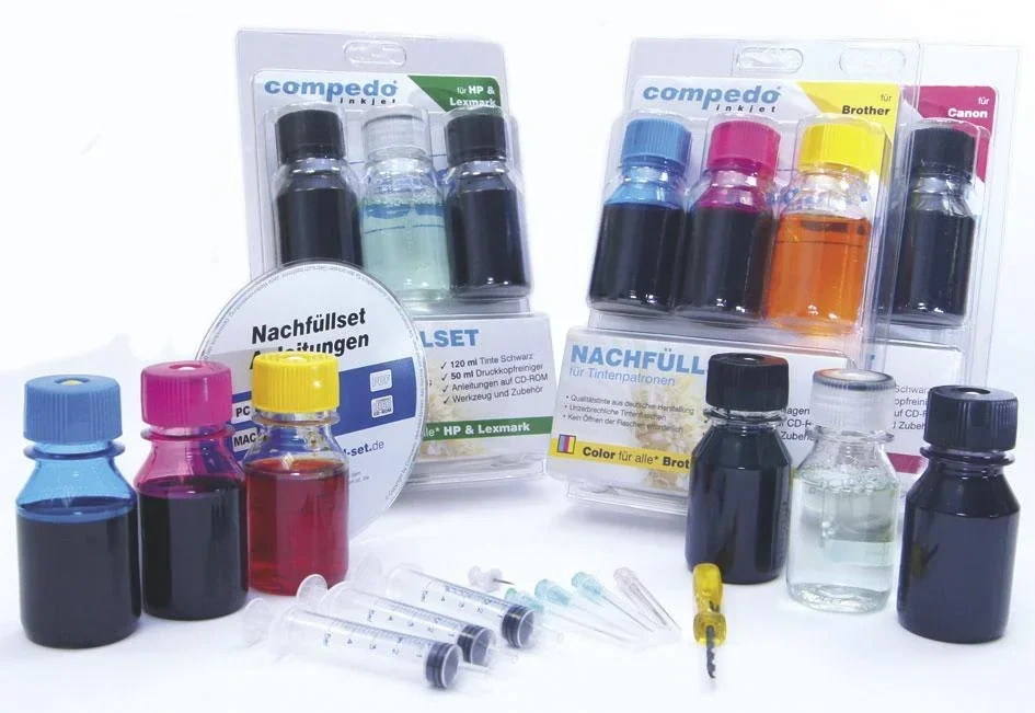 Lexmark black: 120 ml black ink + 50 ml printhead cleaner