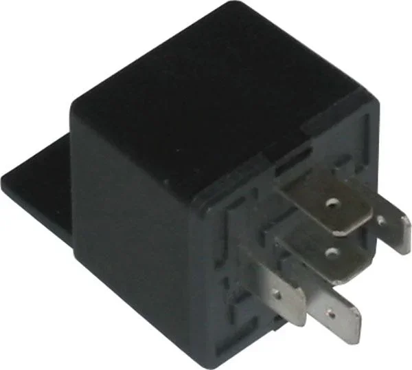 12 V Relay 30 Amp 4 poles