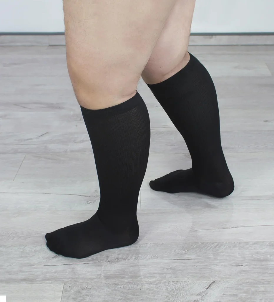 Travel support stockings for strong calves, black, size 42-44, double pack