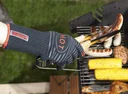 Set of grill and oven gloves, 2 pieces