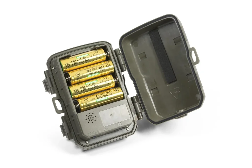 Mini wildlife camera Full HD video resolution with night vision