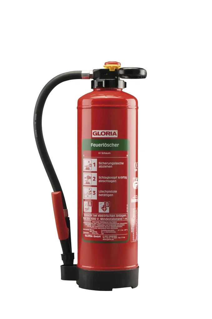 Fire extinguisher SK 6 Pro, 6 litre foam extinguisher, 21A, 233B, push button