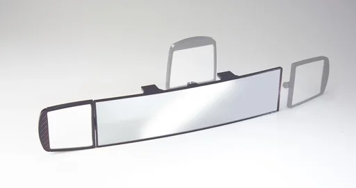 "Wide-angle mirror with additional mirror image"