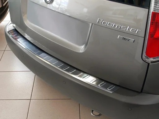"Loading sill protection Skoda Roomster built 2006-2012/ stainless steel image"