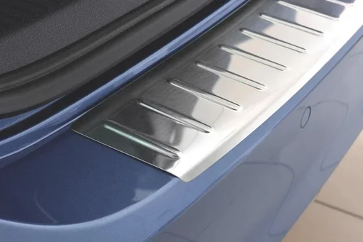 "Loading sill protection VW Golf VII Variant from 2013/ stainless steel image"