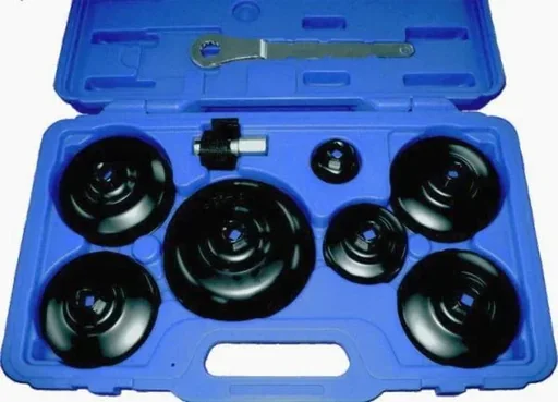 "Oil filter cap set in a case, 9 pieces, for cars and commercial vehicles image"