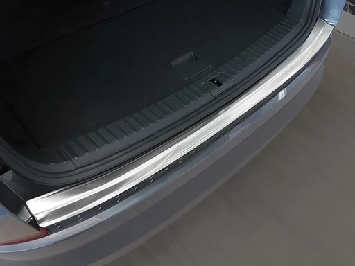 "Stainless steel loading sill protection for Skoda Kodiaq Crossover - built in 2016 > image"