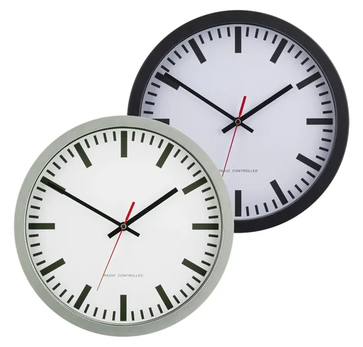 "Radio-controlled wall clock 30 cm, silver image"