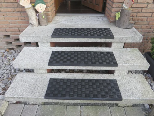 "Rubber stair treads dark brown, 3 pieces in a set image"