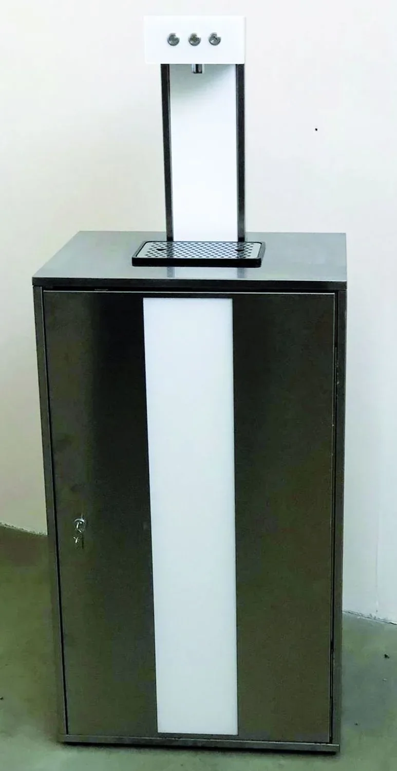 "Dystrybutor wody, automat do wody gazowanej, ekspres do wody gazowanej, saturator do gazowania wody, karbonizator do wody - SPOT 80, samodzielne urządzenie, spider UV LED, biały image"