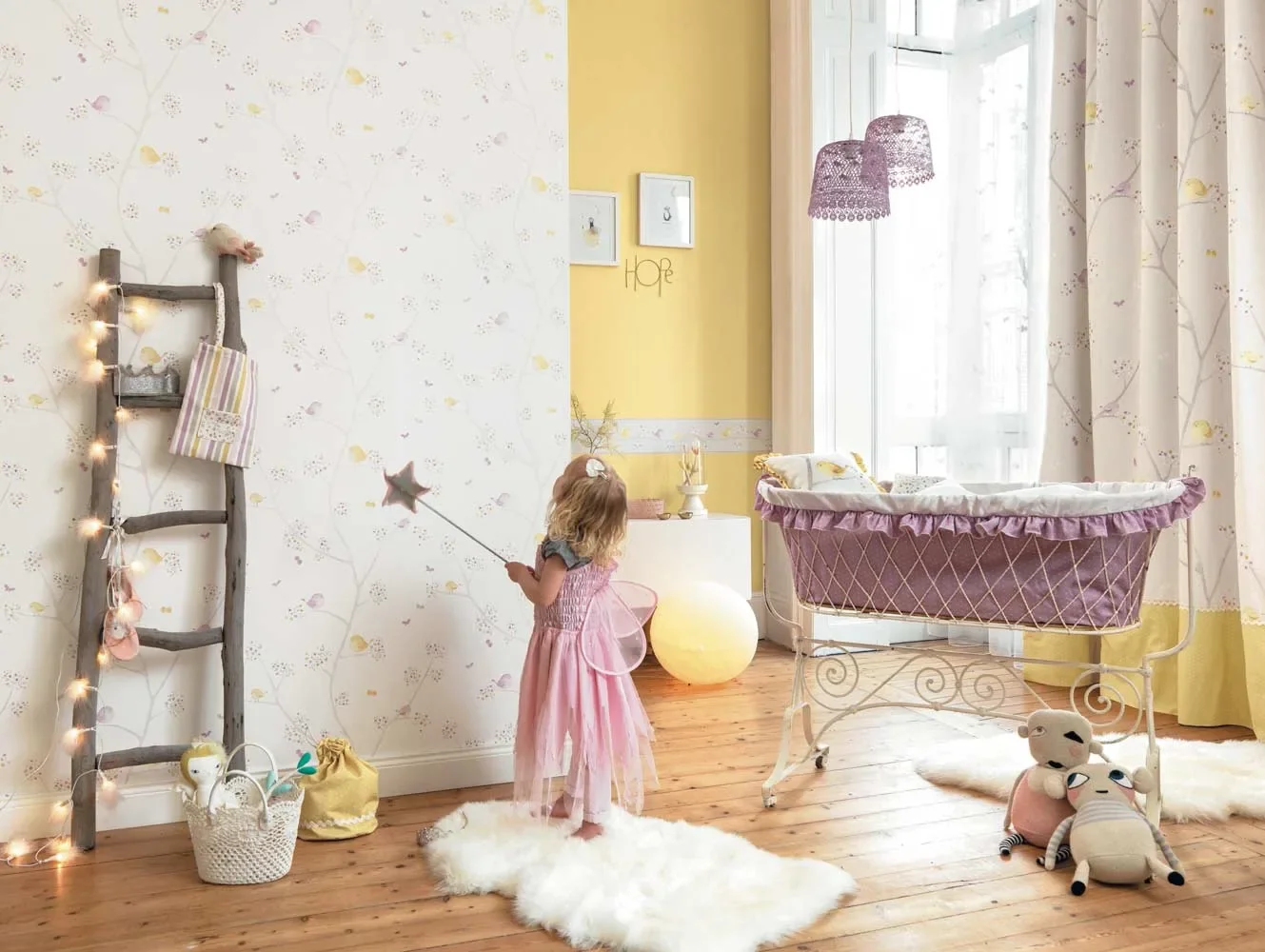 "Casadeco My Little World tapeta ptaki brązowy różowy image"