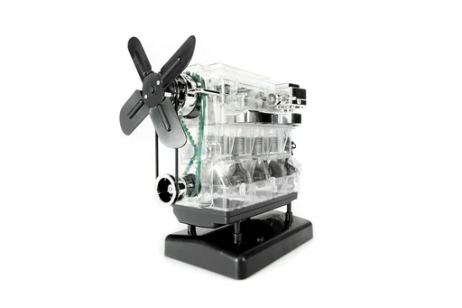 "Duży zestaw techniczny 4-cylindrowy silnik image"